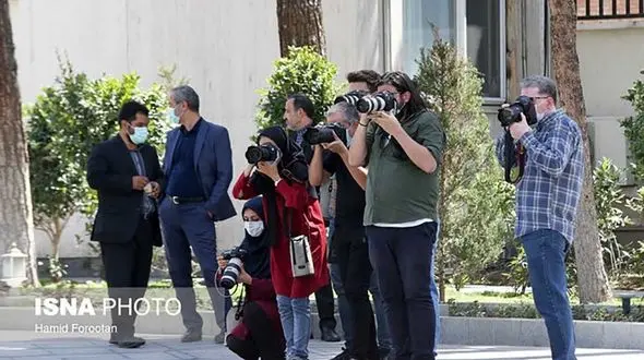 از افزایش حقوق بازنشستگان تا اختلال در اینترنت و ماجرای ویلموتس در حاشیه جلسه هیات دولت 