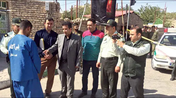 نگاه چپ دو جوان مشهدی به قتل یکی از آنها ختم شد + عکس بازسازی صحنه قتل