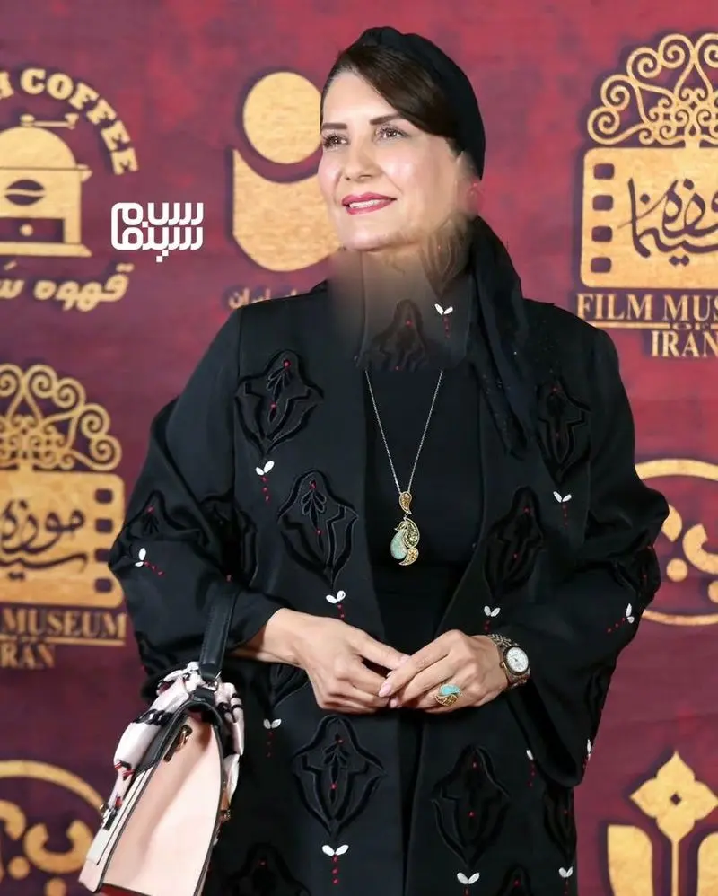 فریبا کوثری