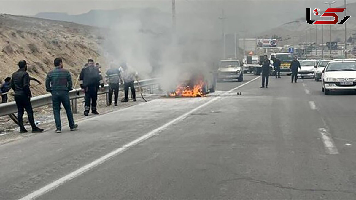 جزغاله شدن خودروی خارجی در آزادراه تهران_ پردیس