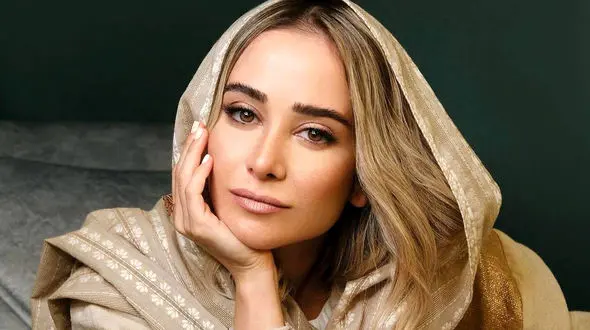 چهره واقعی خانم بازیگر با این عکس لو رفت  + عکس الناز حبیبی و روز تولدش !