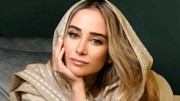 چهره واقعی خانم بازیگر با این عکس لو رفت  + عکس الناز حبیبی و روز تولدش !