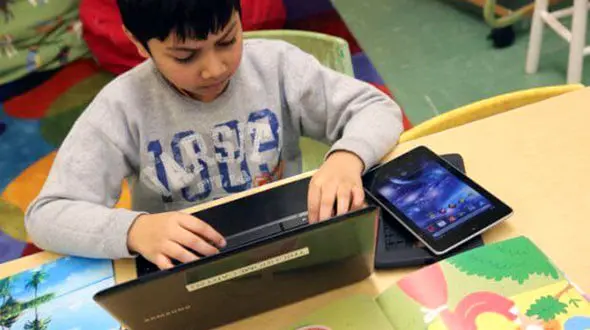 معلم‌ها رکورد زدند: ۳۵ هزار ویدئو با ۲۰۰ میلیون بازدید!