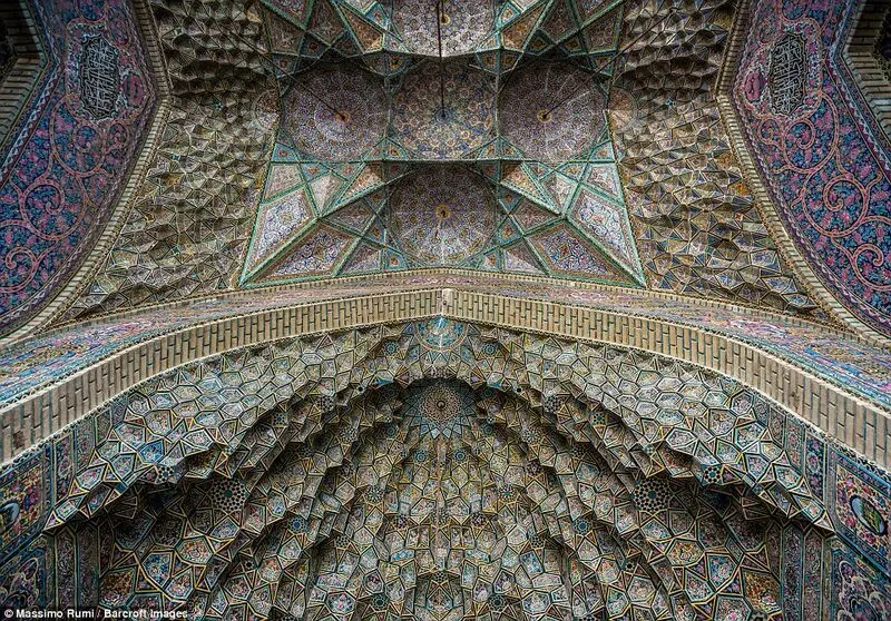 مشاهدات هنرمند ایتالیایی از آثار تاریخی ایران