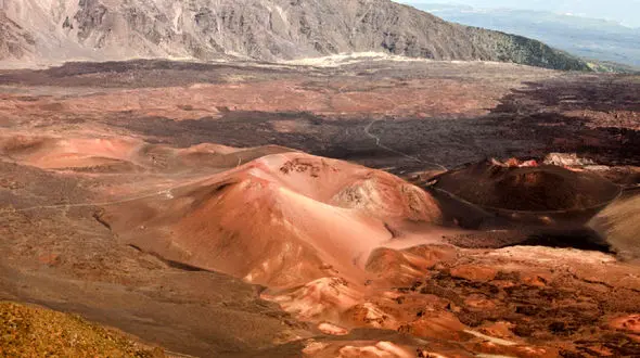 زندگی در مریخ با انفجار بمب اتم؟!