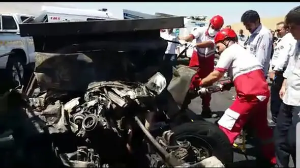 راننده نیسان در آتش سوخت / در لرستان رخ داد