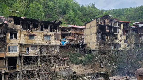 ویدیو/ چرا ۱۳۰ خانه در روستای «امامزاده ابراهیم» آتش گرفت؟