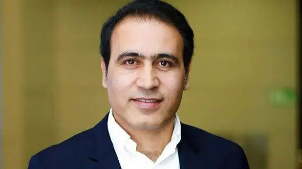 مهدی مهدوی‌کیا عزادار شد