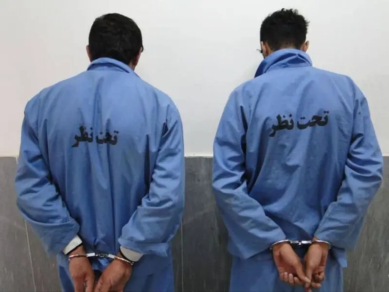 بازداشت عاملان تیراندازی  همراه با کشف سلاح و مهمات غیر مجاز در آبادان 