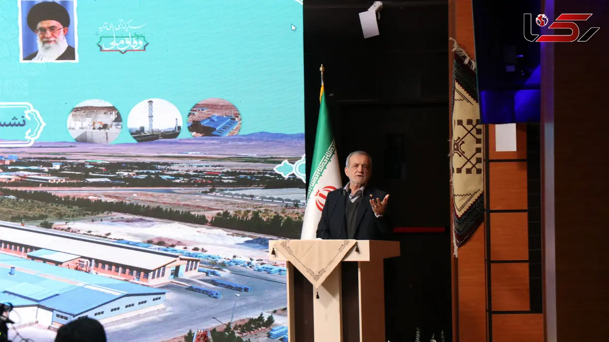 تکمیل خطوط ریلی و توسعه زیرساخت‌ها، اولویت اصلی دولت/ رئیس جمهور: قطار ارزان‌ترین، سالم‌ترین و ایمن‌ترین ابزار حمل‌ونقل است