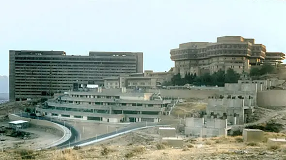 امتحانات دانشگاه آزاد شیراز به چه شکل برگزار می شود؟