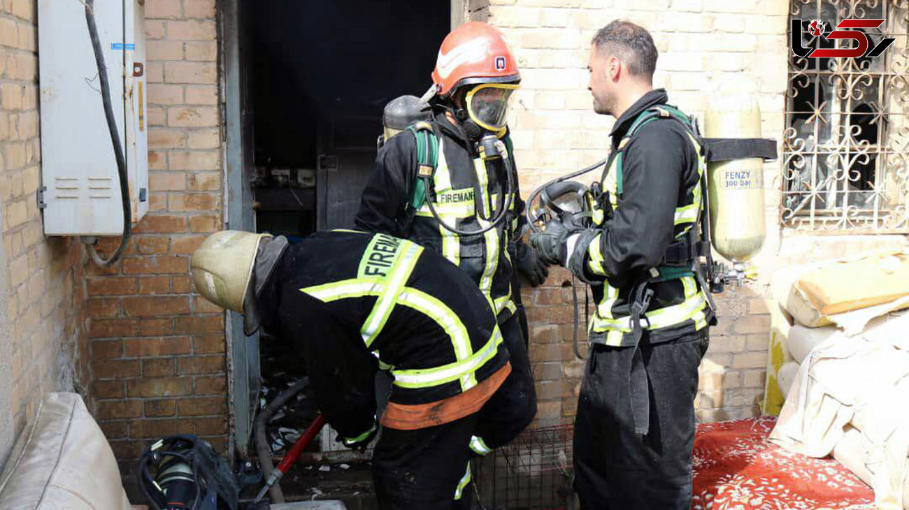 آتش سوزی هولناک در خانه شرکت نفتی آبادان +تصاویر