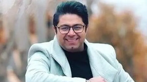 امروز مختص حجت اشرف‌زاده است که صداش شما رو یاد پاییز میندازه/ دانلود آهنگ «دل مجنون» از این خواننده بی‌حاشیه/ من غزلخون توام تو غزلساز منی...
