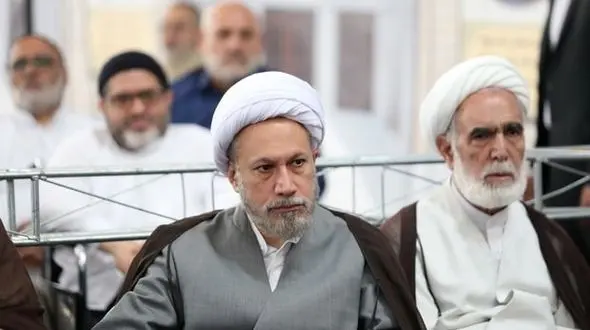  امام جمعه شیراز: نظرسنجی‌ها نشان داده بیش از ۸۰ درصد مردم طرفدار حجاب هستند