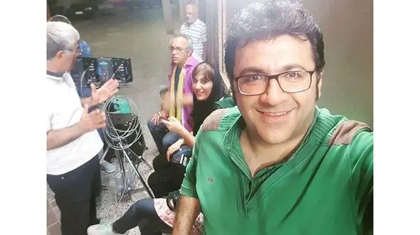 سلفی بازیگر معروف در پشت صحنه سریال سرّ دلبران