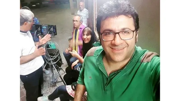 سلفی بازیگر معروف در پشت صحنه سریال سرّ دلبران