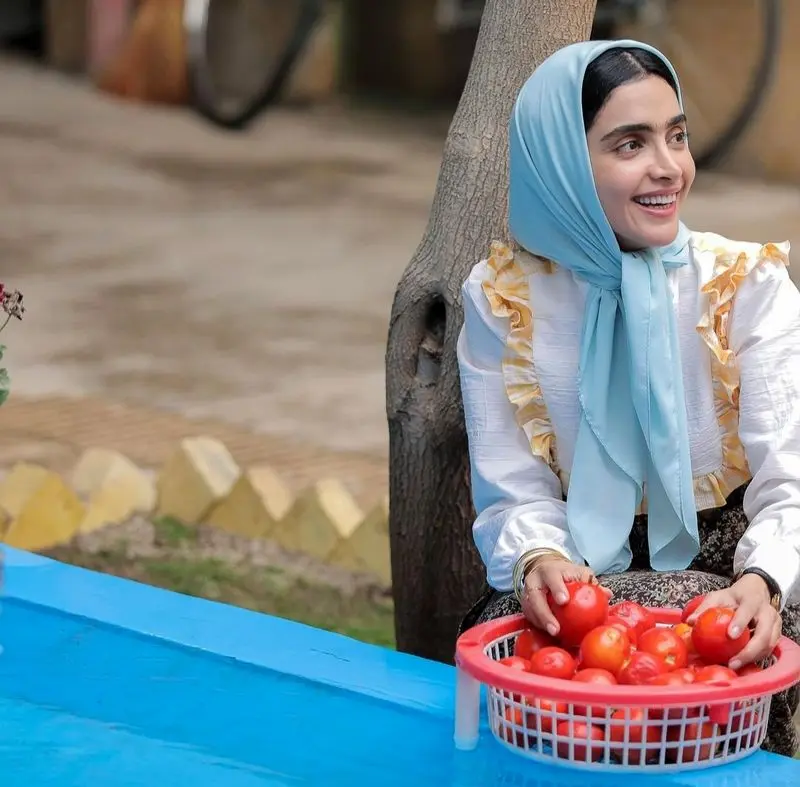 عکس داغ امروز | نگاهی به استایل دهه ۶۰ فیلم فسیل ؛ بهرام افشاری،الناز حبیبی؛هادی کاظمی،الهه حصاری و...