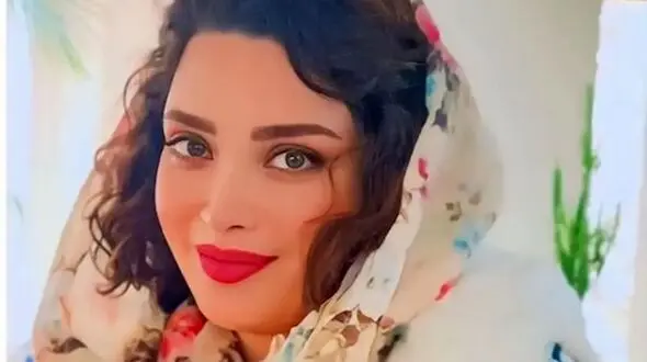 فیلم   بهنوش طباطبایی بازیگر سووشون : بچه بودم مهراوه شریفی نیا همکلاسیم بود گفت بازیگرم حسودیم شد منم بازیگر شدم !