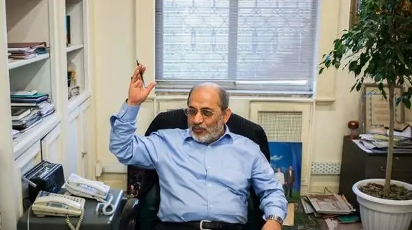 ماجرای سیلی رفیقدوست به صورت سفیر روسیه / امام خمینی(ره) چه واکنشی نشان داد؟