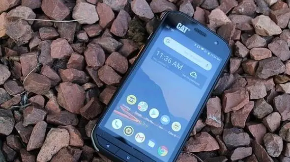 تولید گوشی جان سخت برای مشاغل سخت