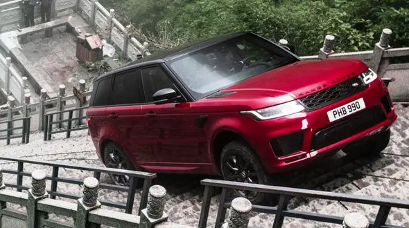 این ماشین هیبریدی لوکس کوه اژدها را مغلوب کرد + فیلم دیدنی