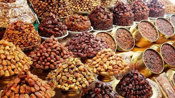 انهدام خرماهای صادراتی ناسالم در آبادان 