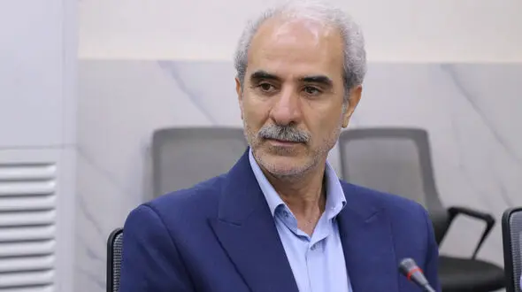 حدود 60 درصد ناوگان عمومی مسافری فرسوده‌اند /جاده‌ها با اتوبوس‌های اسقاطی امن نمی‌شوند