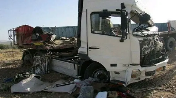 2 کشته در تصادف آزادراه خرم زال لرستان 