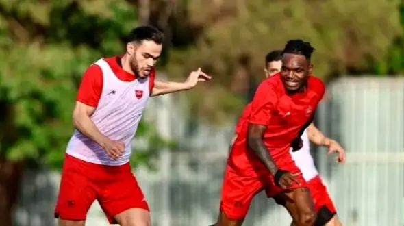 هواداران شاهد هستند؛ خارجی‌های پرسپولیس تا دیروقت درحال دور دور و تفریح!