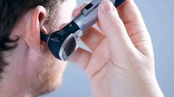 عوارض و فواید جرم گوش 