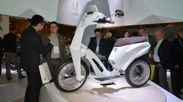 رونمایی از اسکوتری با موتور برقی