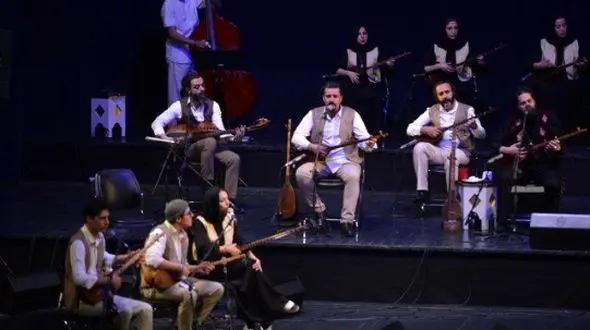 عکس پربازدید از ظریف و همسرش در یک کنسرت