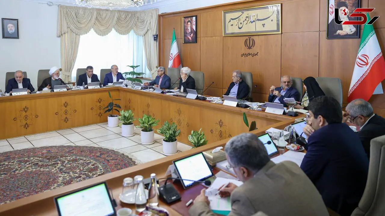 دستور دکتر پزشکیان برای تسهیل و رفع مشکلات سرمایه‌گذاران و تولیدکنندگان برق
