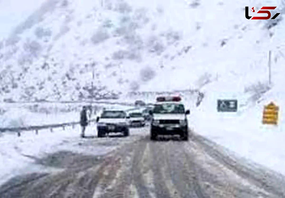 هشدار پلیس‌ راه لرستان نسبت به لغزندگی و مه گرفتگی جاده‌ها