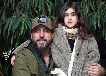 یادی کنیم از استایل شیک مصطفی و محسن کیایی به همراه خانوم بچه‌ها در اولین روز جشنواره فیلم فجر/ چه گل دخترایی