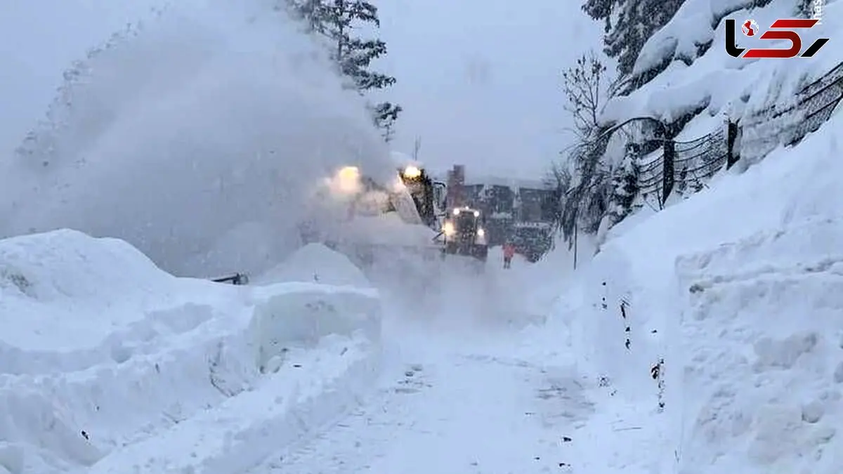 هشدار پلیس راه درباره تشدید برف و کولاک در محورهای برون‌شهری چند استان / انسداد تعدادی از جاده‌های غیرشریانی