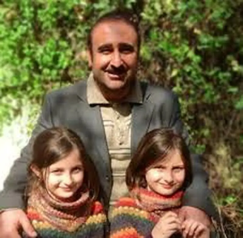 سارا و نیکا