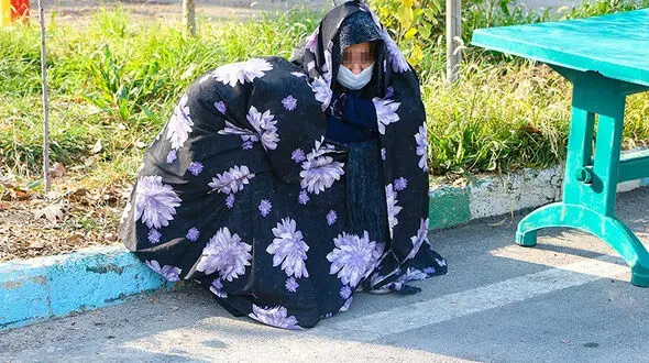 قتل هولناک مرد آبادانی به دست زن و دخترش / پس از قتل جسد را در خیابان آتش زدند + جزییات