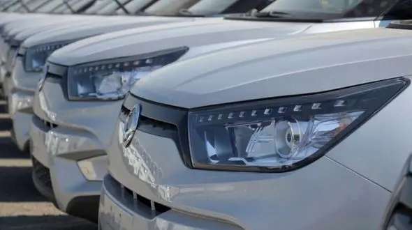 با ترخیص خودروهای متوقف در گمرک موافقت شد