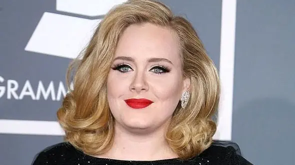 کاهش وزن چشمگیر ادل در یک مراسم+عکس