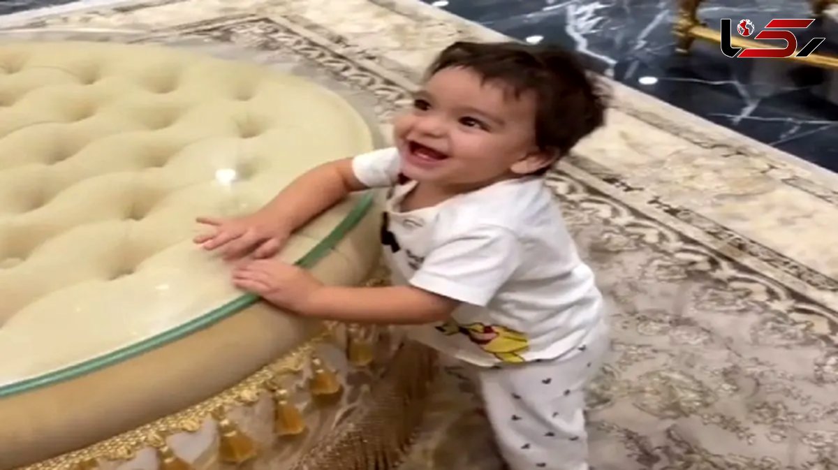 آواز محلی؛ باباهه از سفر برگشته با آهنگ کردی و پایکوبی رفت داخل پسرش جوری ذوقید دیدنی