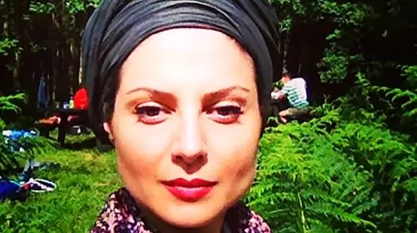 تفاوت فاحش خانم بازیگر جذاب ایرانی با مادرش ! / سولماز غنی رونمایی کرد !