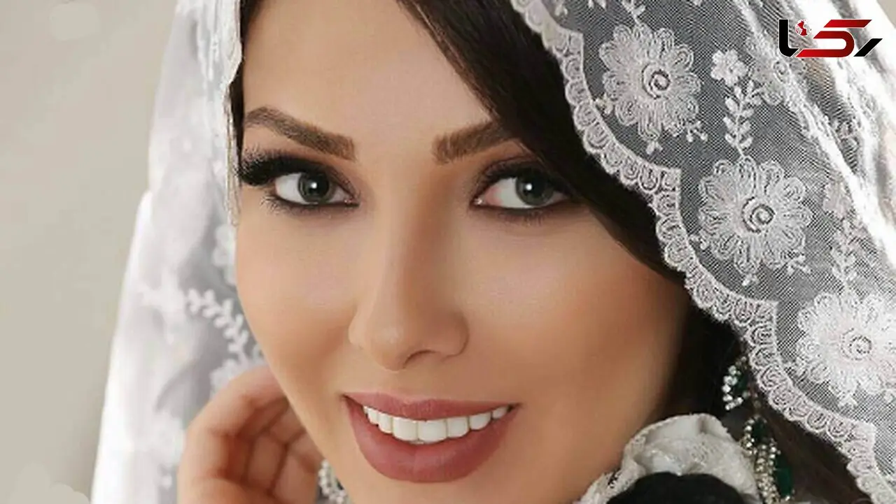 عکس ها / نگاهی به مراسم عقد خواهر لیلا اوتادی با رونمایی از دامادی فوتبالی و دستیار کی‌روش / از سفره عقد ساده و بدون تجملات تا کیک 3 طبقه به شکل چمدان