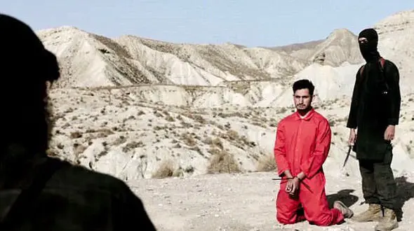 درخواست عجیب دختر یکی از قربانیان داعش  + تصاویر