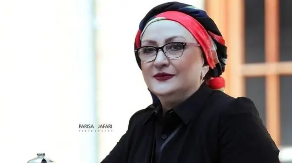 عکس / نگاهی به کیک یلدایی و کم نظیر مریم امیر جلالی در شب یلدا