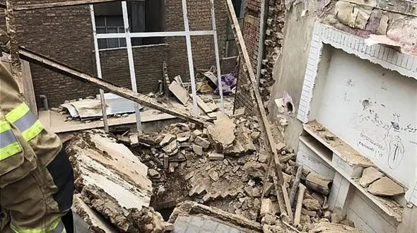 جدال با مرگ 2 مرد زنده به گور شده در تهران۲+ تصاویر 