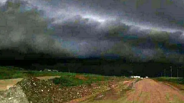 حرکت ابرهای وحشتناک از عراق به سمت ایران + عکس 