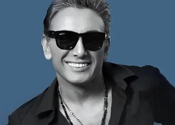 دانلود آواز عاشقانه برای همیشه حمید عسکری و شادمهر عقیلی و محسن یگانه و ابی و ماکان بند ...