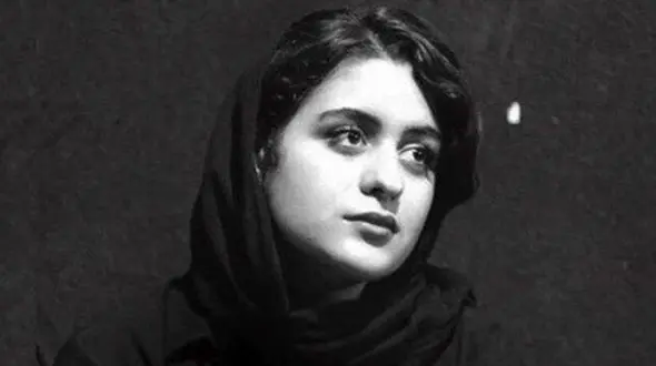 مافیا بازی کردن باحال فاطیما بهارمست و فرزاد حسنی/ فقط ریتم خنده های خانوم بازیگر رو ببینید!