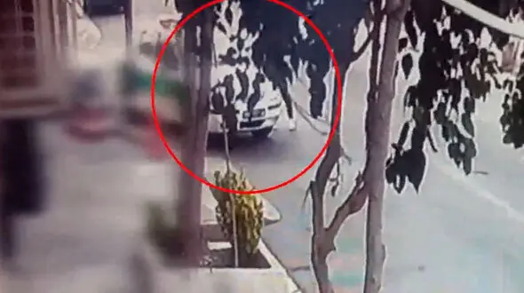 فیلم حمله جوان قداره کش به ماشین پلیس در شهرک گلستان / پلیس با اقتدار جواب داد + جزییات